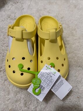 NWT CROCS Mary Jane Clog